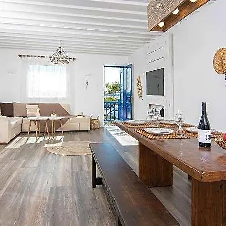 Ξενοδοχείο Whitelist Loft In