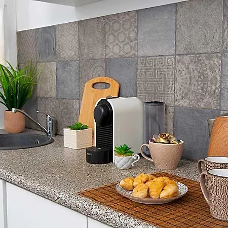 Ξενοδοχείο Whitelist Loft In